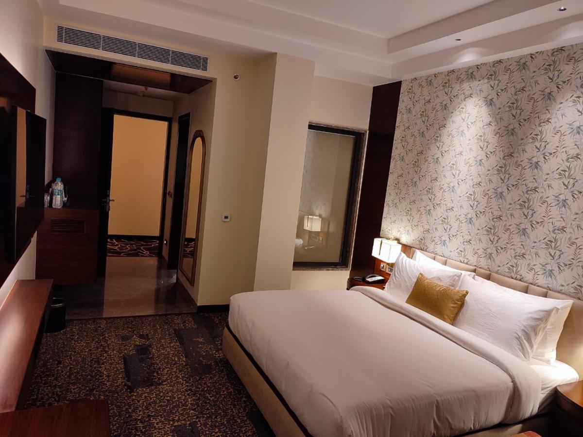 Hotel Peninsula 潘切库拉 外观 照片